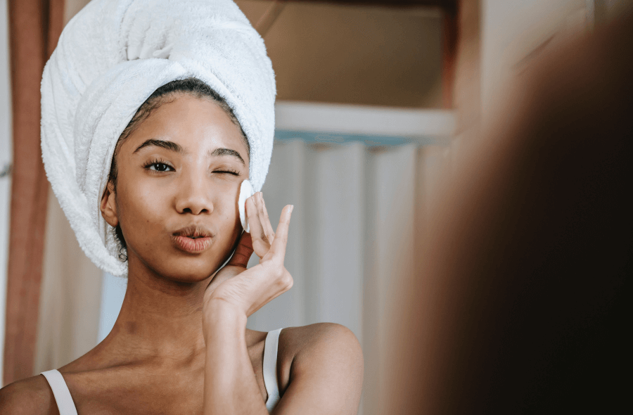 rutina perfecta pentru ingrijirea tenului uscat tenul uscat are nevoie de hidratare si protectie sporita