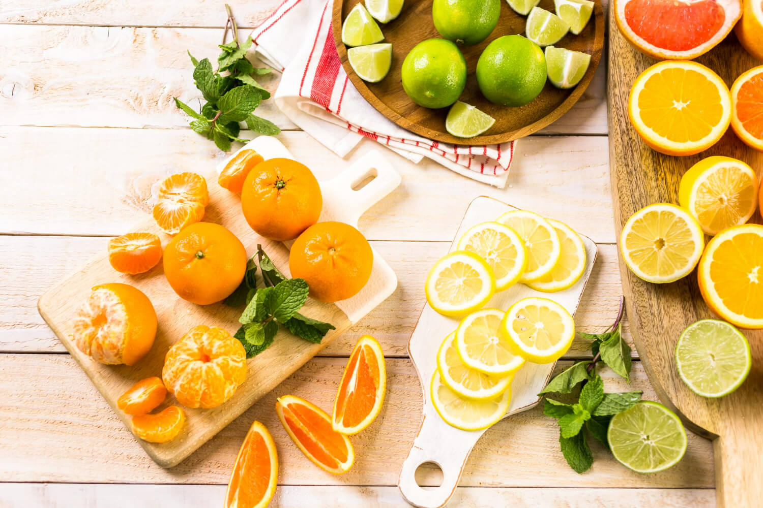 alimente bogate in vitamina C alimente bogate in vitamina C