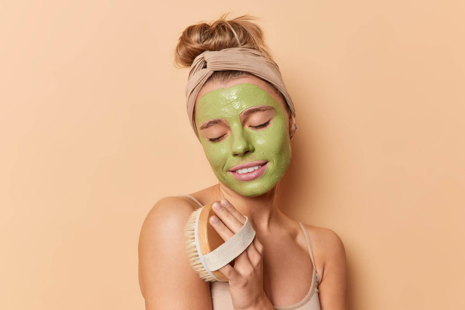 masca cu argila masca cu argila